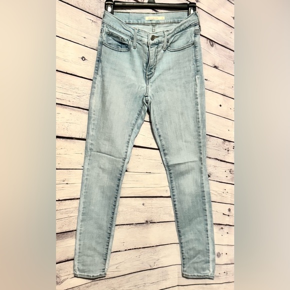 Levi's Denim - 311 Shaping Skinny Size 26 Levi’s Jeans